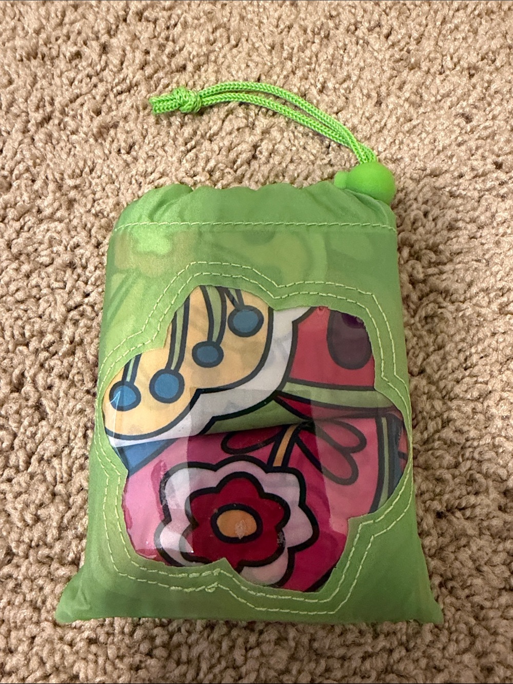Vera Bradley Drawstring Travel Pouch with Floral Reusable Bags